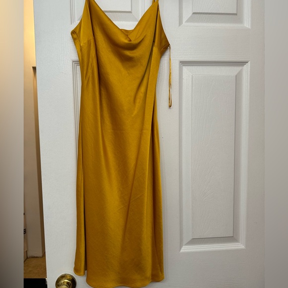 Worn once yellow golden silk dress from Express size small - Picture 1 of 5